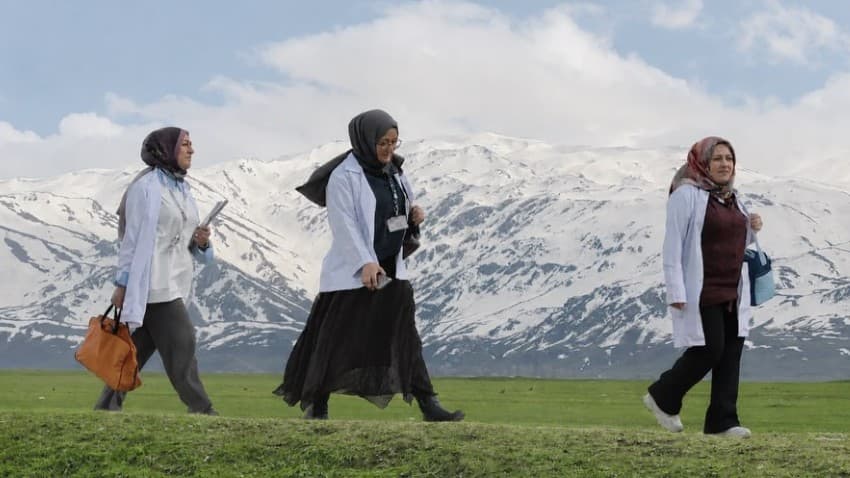 DÜNYA EBELER GÜNÜ 