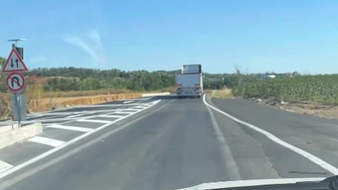 Velimeşe’mizde ulaşımı rahatlatıyoruz 🚧